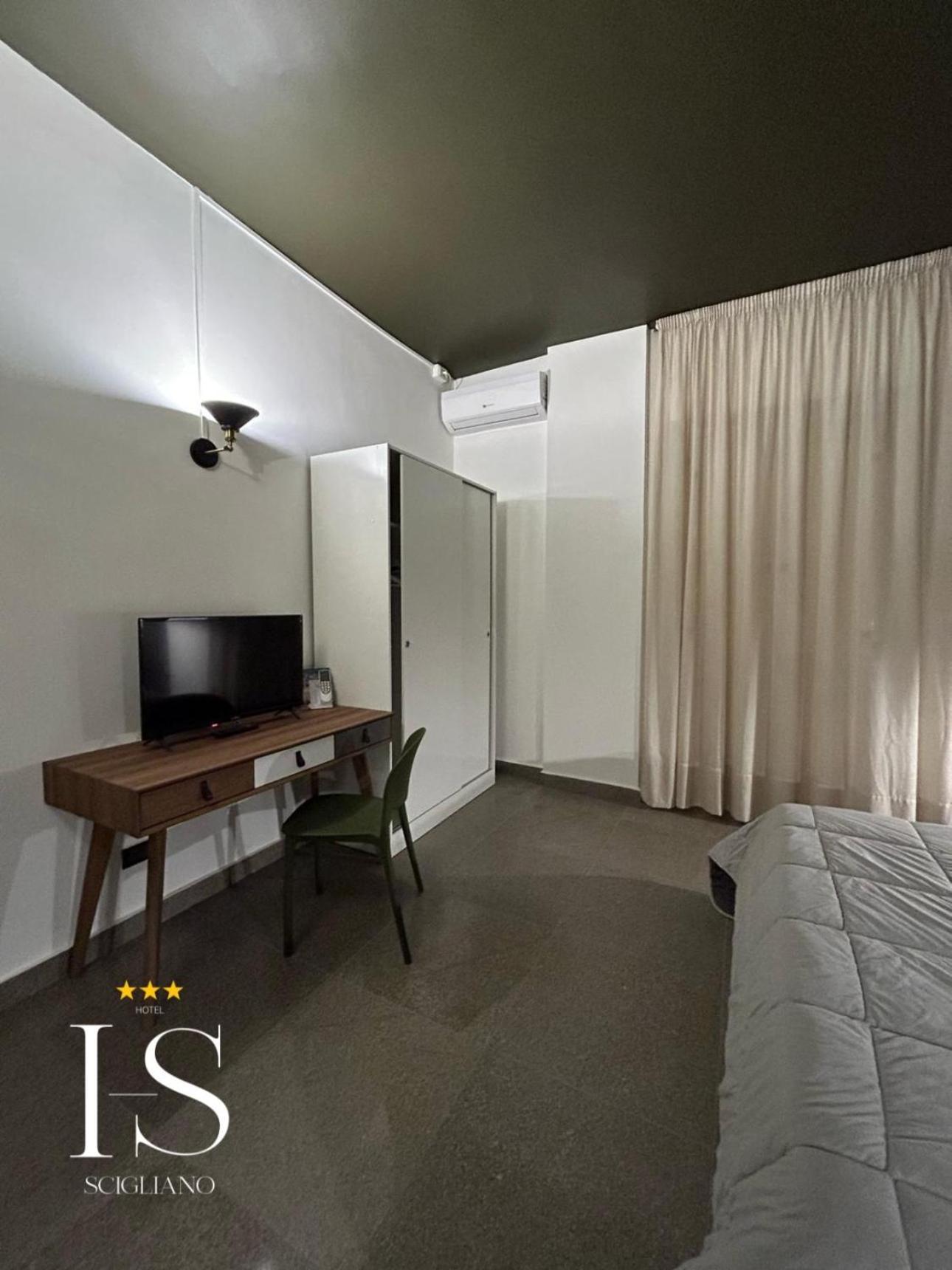 Hotel Scigliano ロッサーノ エクステリア 写真