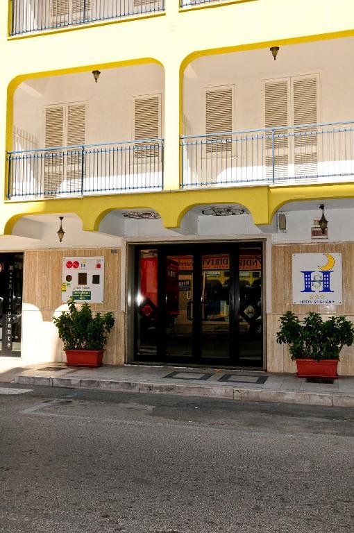 Hotel Scigliano ロッサーノ エクステリア 写真